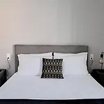 Urban By Quokka 360 - Modern With Private Parking * Лугано