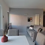 Urban By Quokka 360 - Modern With Private Parking * Лугано