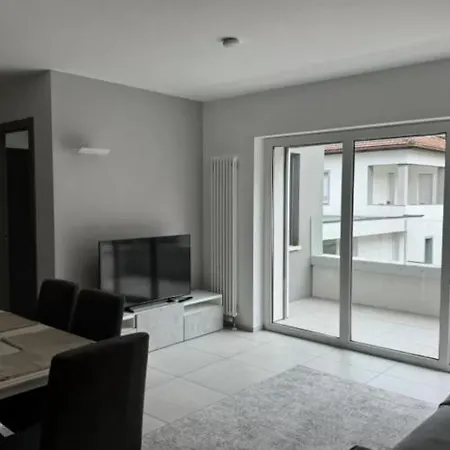 Urban By Quokka 360 - With Parking In Lugano