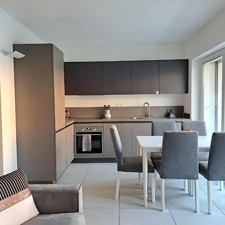 Urban By Quokka 360 - Modern With Private Parking Appartement