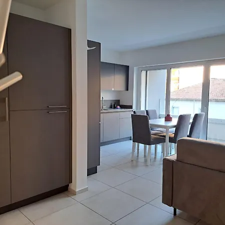 Urban By Quokka 360 - Modern With Private Parking * Lugano