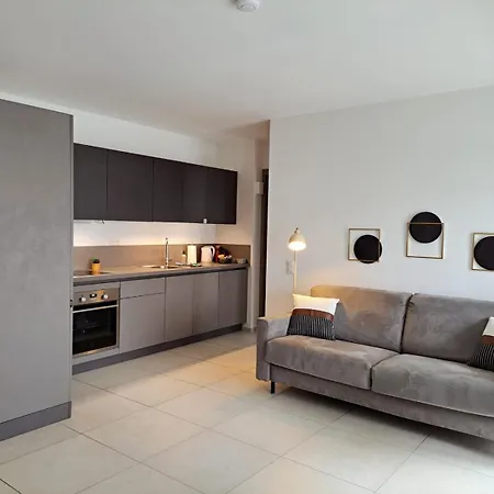 Urban By Quokka 360 - Modern With Private Parking *
