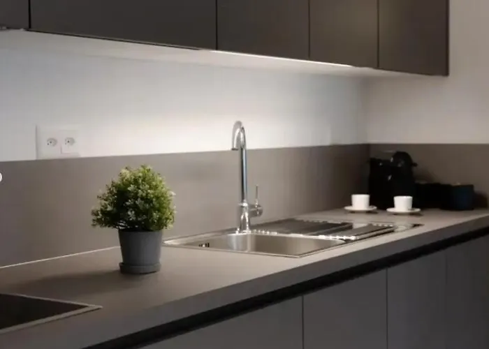 Urban By Quokka 360 - With Parking In Lugano