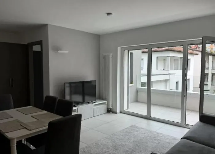 Urban By Quokka 360 - With Parking In Lugano