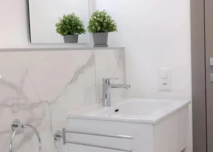 Urban By Quokka 360 - With Parking In Lugano