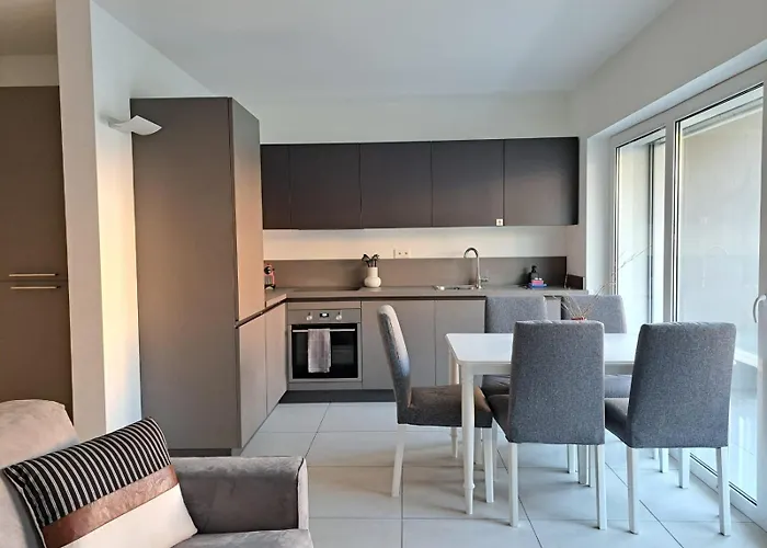 Urban By Quokka 360 - With Parking In Apartamento