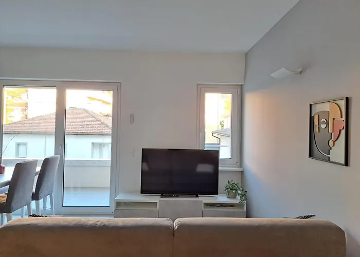 Urban By Quokka 360 - With Parking In Lugano