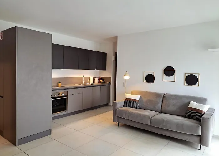 Urban By Quokka 360 - With Parking In *